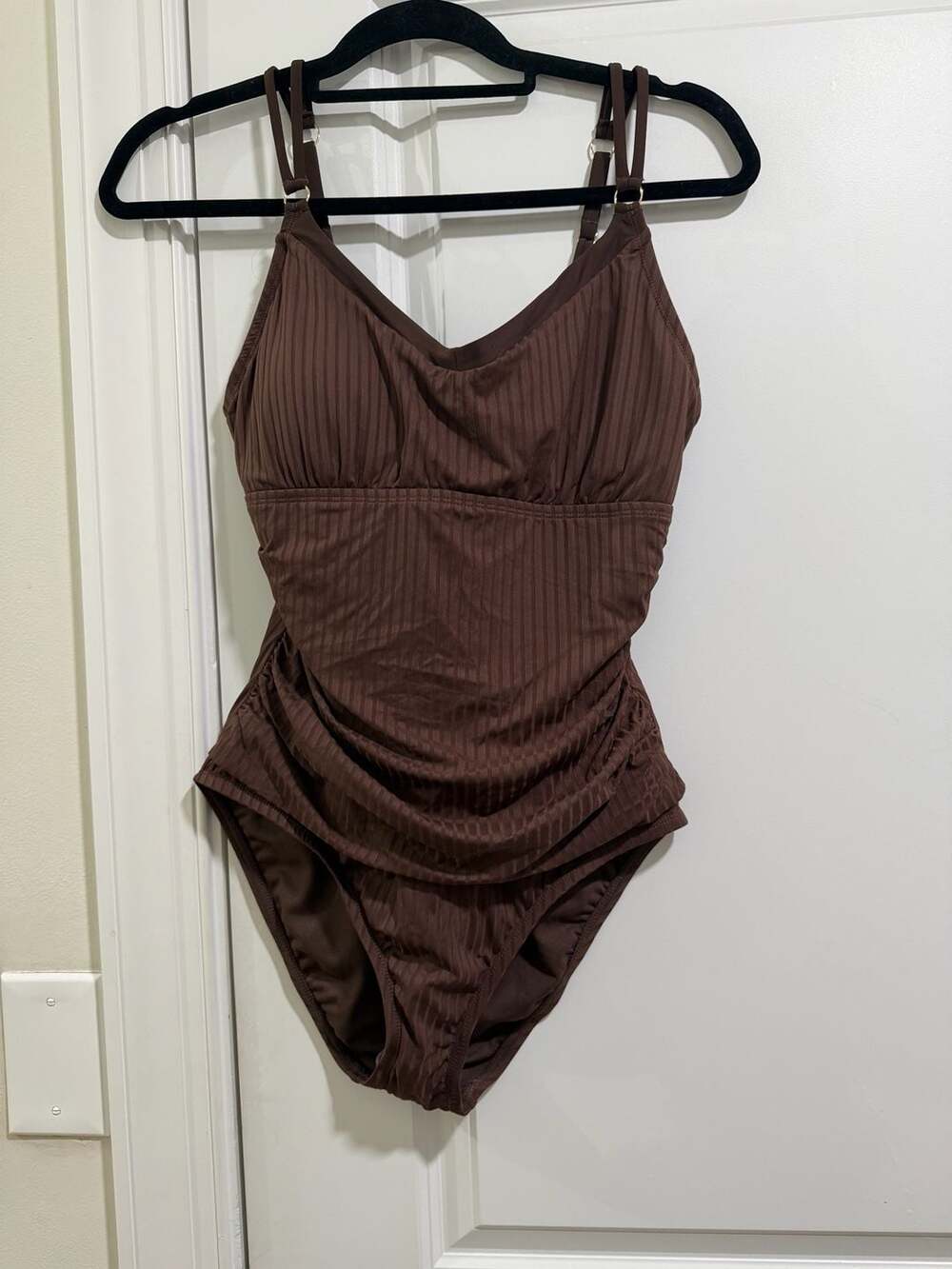 Ellen Tracy Women's Brown Ribbed Ruched Swimsuit size large